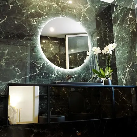 Elegante In Porta Venezia A شقة *